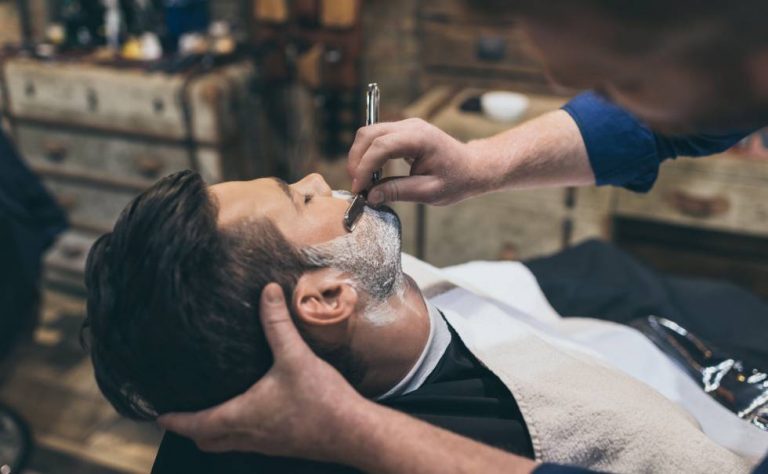 Lee más sobre el artículo Cómo Sacar Licencia de Barbero