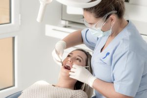 Lee más sobre el artículo Cómo ser higienista dental en USA